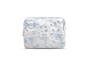 Annen personlig pleie - Karen Large toiletry bag in blue small floral quilt - 10073-861