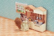Dukkehus & Tilbehør - Sylvanian Families Kjøkkeninnredning med kjøleskap - 5341