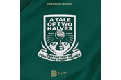 Spill - Tilbehør - Bitmap Books Tale of Two Halves: The History Of Football Video Games - Bøker - 9781738401529