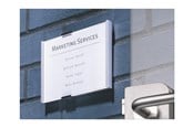 Konferanse & Presentasjon - DURABLE Dørskilt med aluminiumsramme og innlegg av papir. Monteres med skruer. Monteringssett inkludert. - 480123