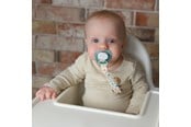 Babyutstyr - Akuku The soother band with clip DINOSAURS - A0580