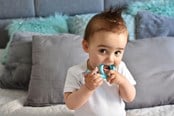 Babyutstyr - Akuku Silicone teether/toothbrush SNAIL_blue - A0114