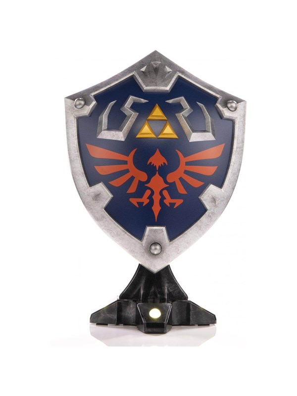 First 4 Figures - The Legend of Zelda Breath of the Wild PVC Painted Statue: Hylian Shield (Collector's Edition) - Figur