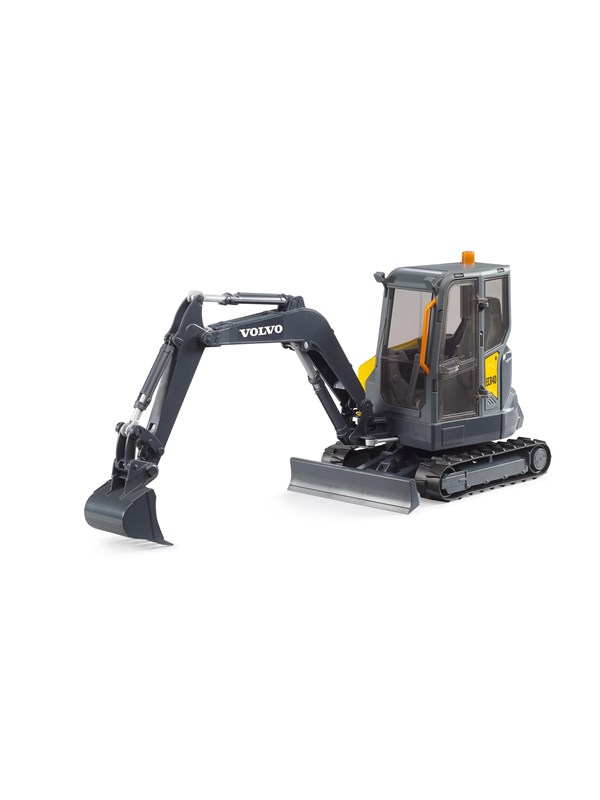 Bruder Volvo Excavator ECR40