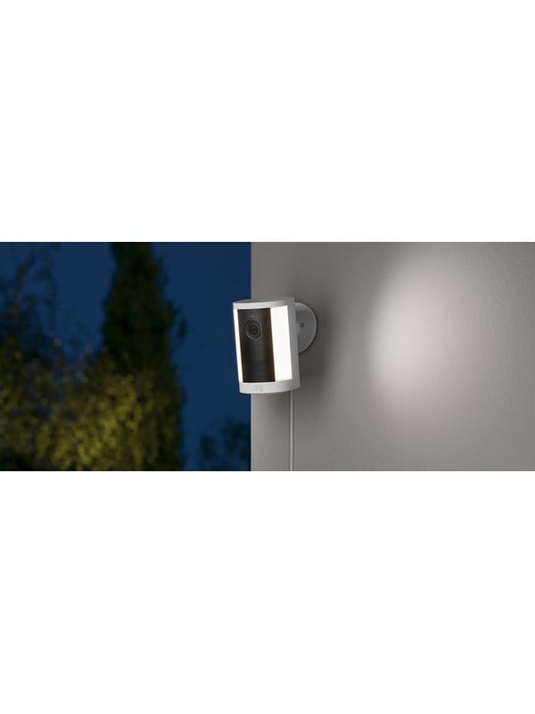 Ring Spotlight Cam Plug-in – Retinal 2K – White