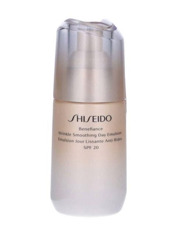 Shiseido Benefiance Wrinkle Smoothing Day Emulsion